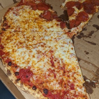 DC Pizza - Half pepperoni and half cheese - Pizza Near Me - Washington, DC, District of Columbia DC Pizza - Half pepperoni and half cheese - Pizza Near Me - Washington, DC, District of Columbia