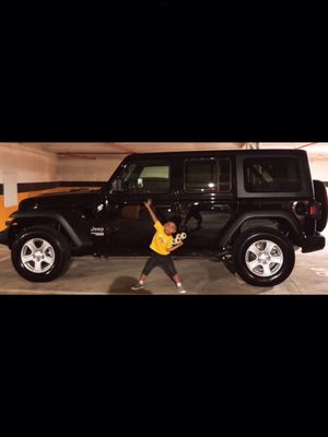 V & R Autobody & Auto Glass