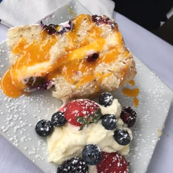 Farm Country Kitchen - Lemon berry cake with marscapone - American Near Me - Riverhead, New York