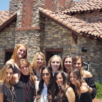 Rockin' Wine Tours - Photos at the second winery - Wine Tours Near Me - Temecula, California Rockin' Wine Tours - Photos at the second winery - Wine Tours Near Me - Temecula, California