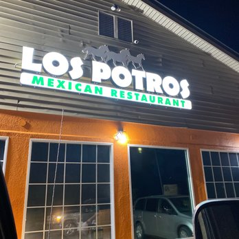 Los Potros Mexican Restaurant - the front of the restaurant - Mexican Near Me - Blackwell, Oklahoma
