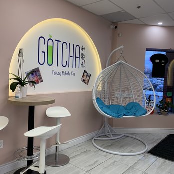 Gotcha Bubble Tea on Steeles - a hanging chair - Bubble Tea Near Me - Thornhill, Ontario