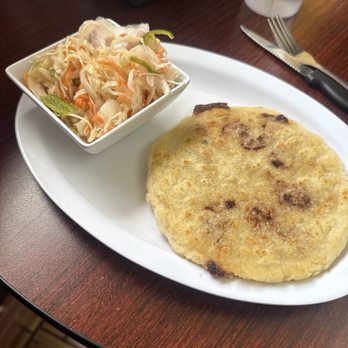 Pupusas Paradise 2 - Mixed pupusa - Salvadoran Near Me - Lakewood, Colorado Pupusas Paradise 2 - Mixed pupusa - Salvadoran Near Me - Lakewood, Colorado