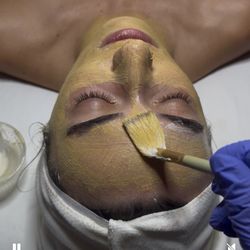 Beauty Reset - Golden mask