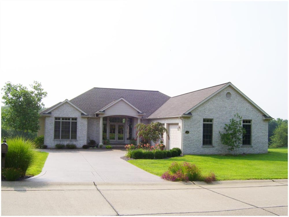 THE BOWES TEAM 14 Photos 3116 E Ave, Evansville, Indiana