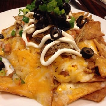 MCS Grill - Kalua nachos. They make their own chips - Vegetarian Near Me - Hanapepe, Hawaii MCS Grill - Kalua nachos. They make their own chips - Vegetarian Near Me - Hanapepe, Hawaii