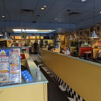 Kotsy's Restaurant - BAM! The inside! It's big and so many booths! - Breakfast & Brunch Near Me - Vaughan, Ontario