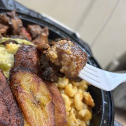 Stop N Nyamm - Fall off the bone Oxtail