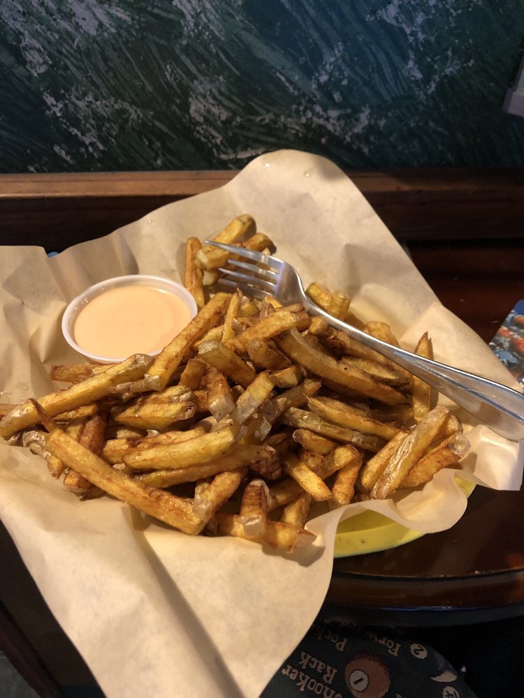 RACK ‘EM BILLIARDS 25 Photos & 10 Reviews Pool Halls 40 N