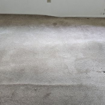 Abbey Flooring Design Center - One of the 10x10ft rooms prior to work - Carpeting Near Me - Elk Grove, California Abbey Flooring Design Center - One of the 10x10ft rooms prior to work - Carpeting Near Me - Elk Grove, California
