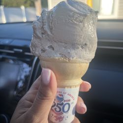 The Original Rich’s - Vegan cookies and cream