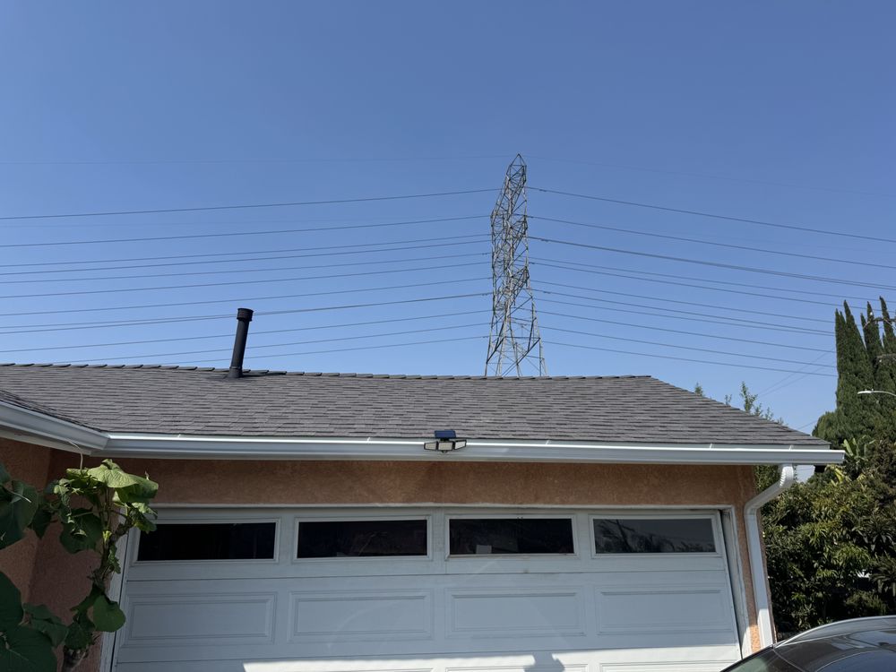 Slide of Gonzalez Roofing