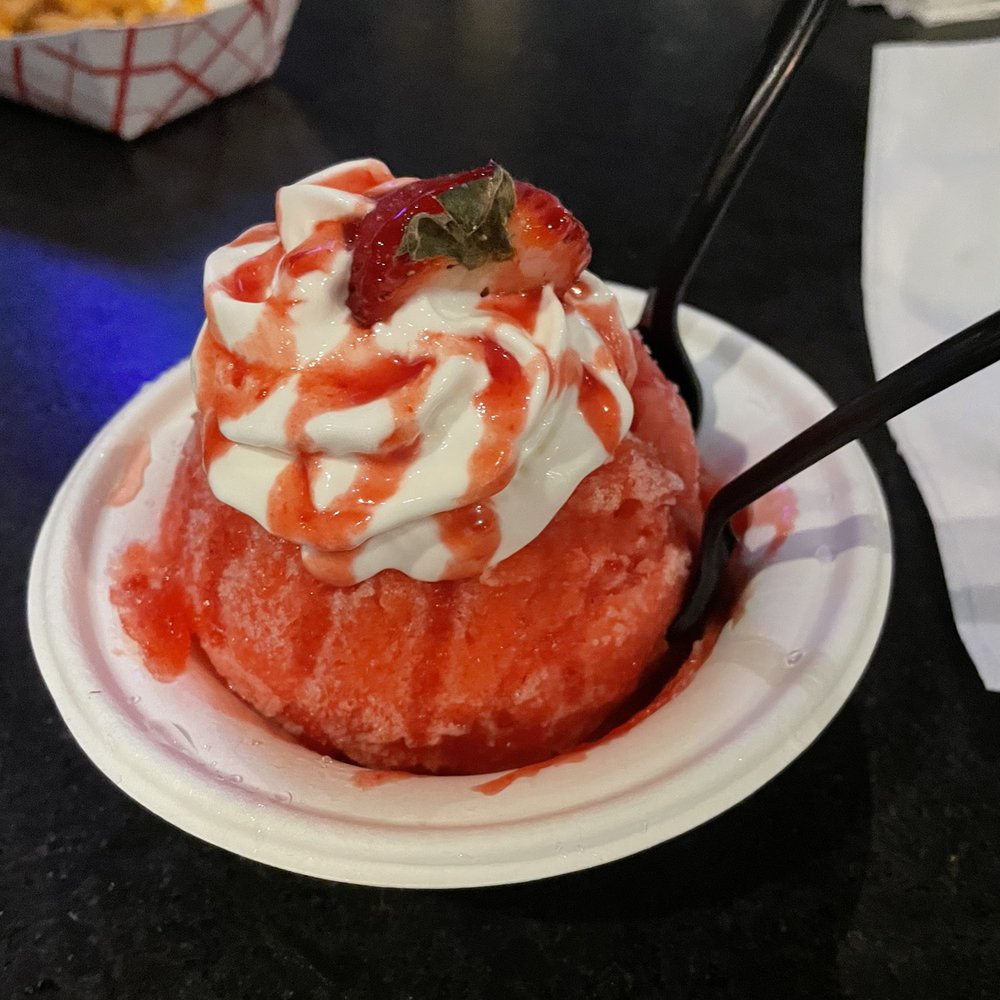 Cotton & Snow - Strawberry Daquiri boozy snow - Shaved Ice Near Me - Nashville, Tennessee Cotton & Snow - Strawberry Daquiri boozy snow - Shaved Ice Near Me - Nashville, Tennessee