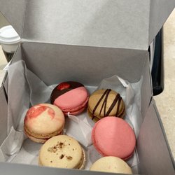 Common Grounds Coffee House - Macarons