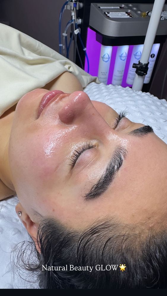 Healing Touch Beauty Spa Logo