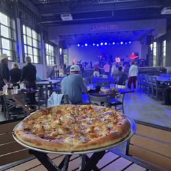 Jammers Sports Bar & Restaurant - Hot Honey pizza while we enjoy the entertainment.