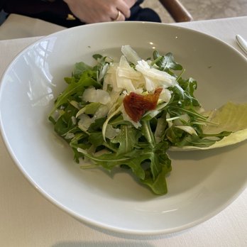 Orchids - Endive salad - Breakfast & Brunch Near Me - Honolulu, Hawaii Orchids - Endive salad - Breakfast & Brunch Near Me - Honolulu, Hawaii