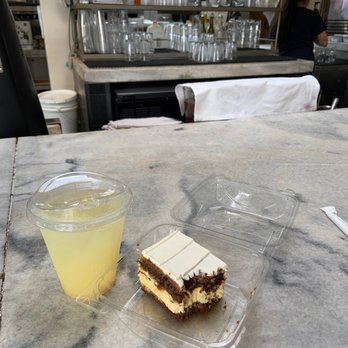 Gjusta - Tiramisu Sparkling Ginger Lemonade - Bakeries Near Me - Venice, California Gjusta - Tiramisu Sparkling Ginger Lemonade - Bakeries Near Me - Venice, California
