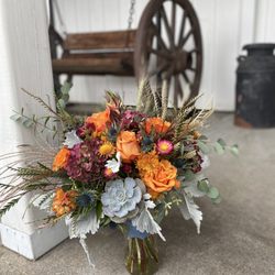 Annabell's Garden & Floral Design - Fall is a beautiful time of year for a wedding