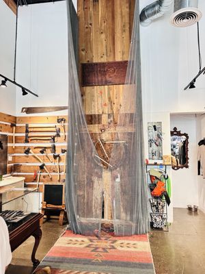 New West Knifeworks & MTN MAN Toy Shop by null