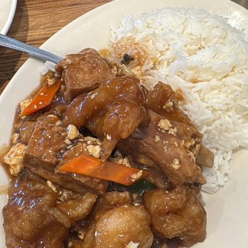 Noriega Cafe - S16. Cod Fillet & Tofu Over Rice - Chinese Near Me - San Francisco, California Noriega Cafe - S16. Cod Fillet & Tofu Over Rice - Chinese Near Me - San Francisco, California