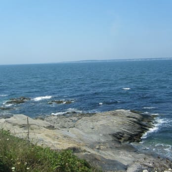 Beavertail Aquarium - Great view - Aquariums Near Me - Jamestown, Rhode Island
