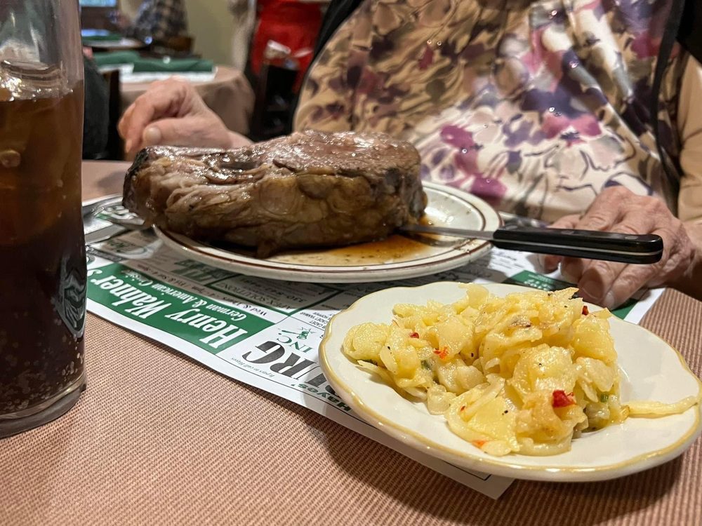 HENRY WAHNER’S RESTAURANT & LOUNGE Updated November 2024 64 Photos