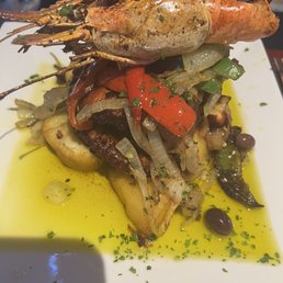 Polvo assado com batata doce