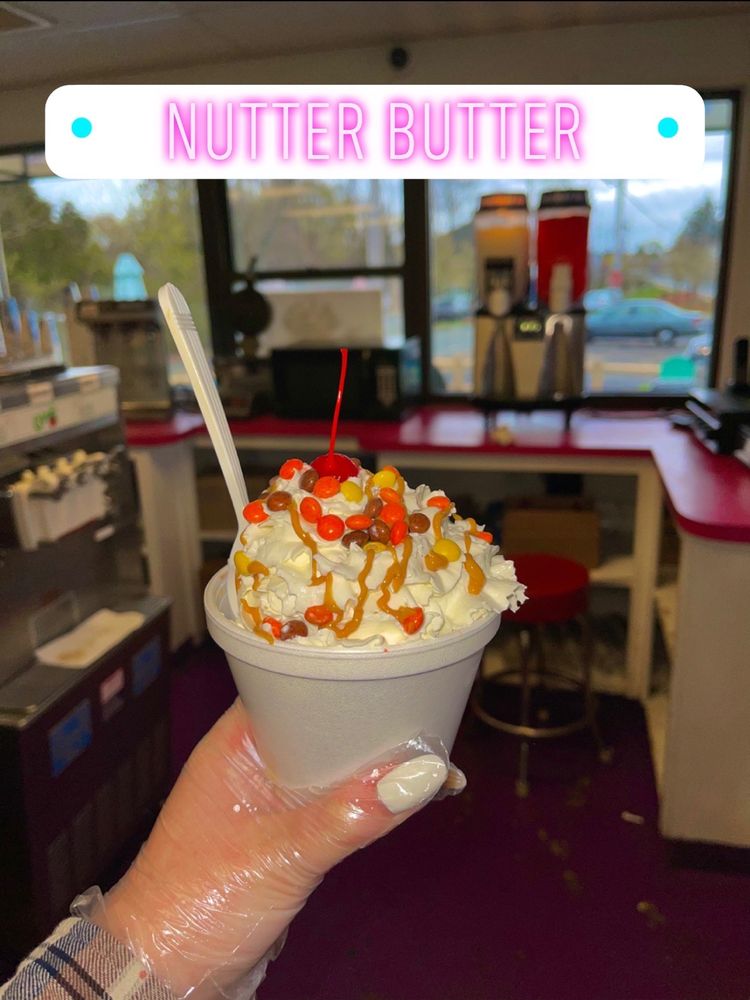 FROZEN COW ICE CREAM SHOPPE Updated October 2024 6710 Post Rd, North Kingstown, Rhode Island