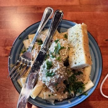 Railhead Station - Charlie's Choice pasta - Desserts Near Me - Chickamauga, Georgia Railhead Station - Charlie's Choice pasta - Desserts Near Me - Chickamauga, Georgia