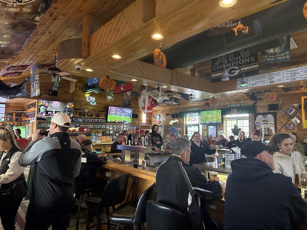 Cropsey's Diamond Bar