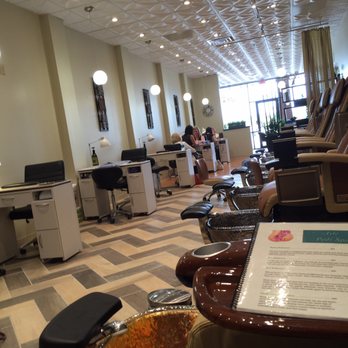 Isle Nail Bar - Nail Salons Near Me - Chesterfield, Missouri Isle Nail Bar - Nail Salons Near Me - Chesterfield, Missouri