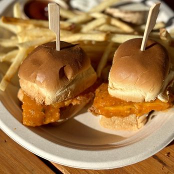 Whiskey River - Buffalo Chicken Sliders - Pretty dang solid. Would get again! - Desserts Near Me - Sunriver, Oregon Whiskey River - Buffalo Chicken Sliders - Pretty dang solid. Would get again! - Desserts Near Me - Sunriver, Oregon