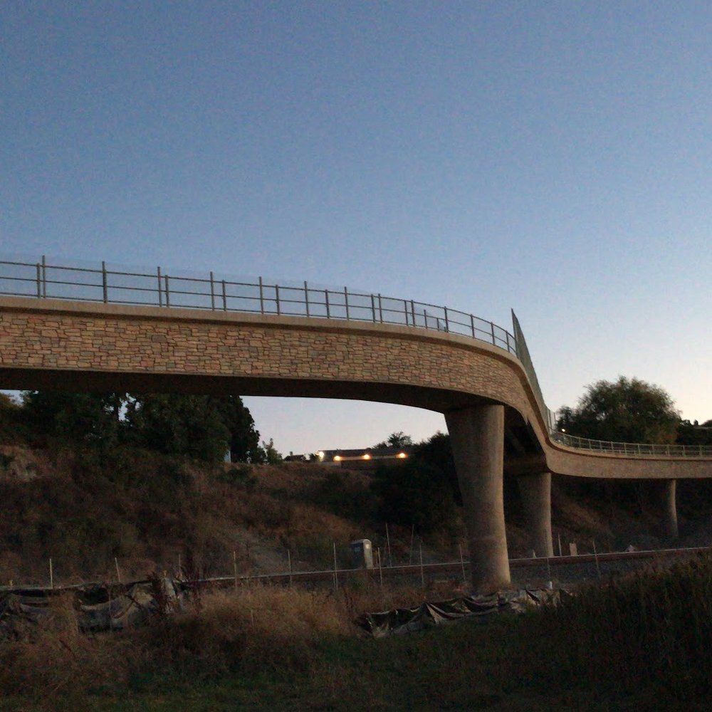 Bayfront Park - New San Francisco Bay trail bridge over Southern Pacific railroad tracks. - Parks Near Me - Pinole, California Bayfront Park - New San Francisco Bay trail bridge over Southern Pacific railroad tracks. - Parks Near Me - Pinole, California