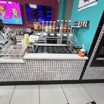 Monster Shakes - Ice Cream & Frozen Yogurt Near Me - Palm Springs, California Monster Shakes - Ice Cream & Frozen Yogurt Near Me - Palm Springs, California