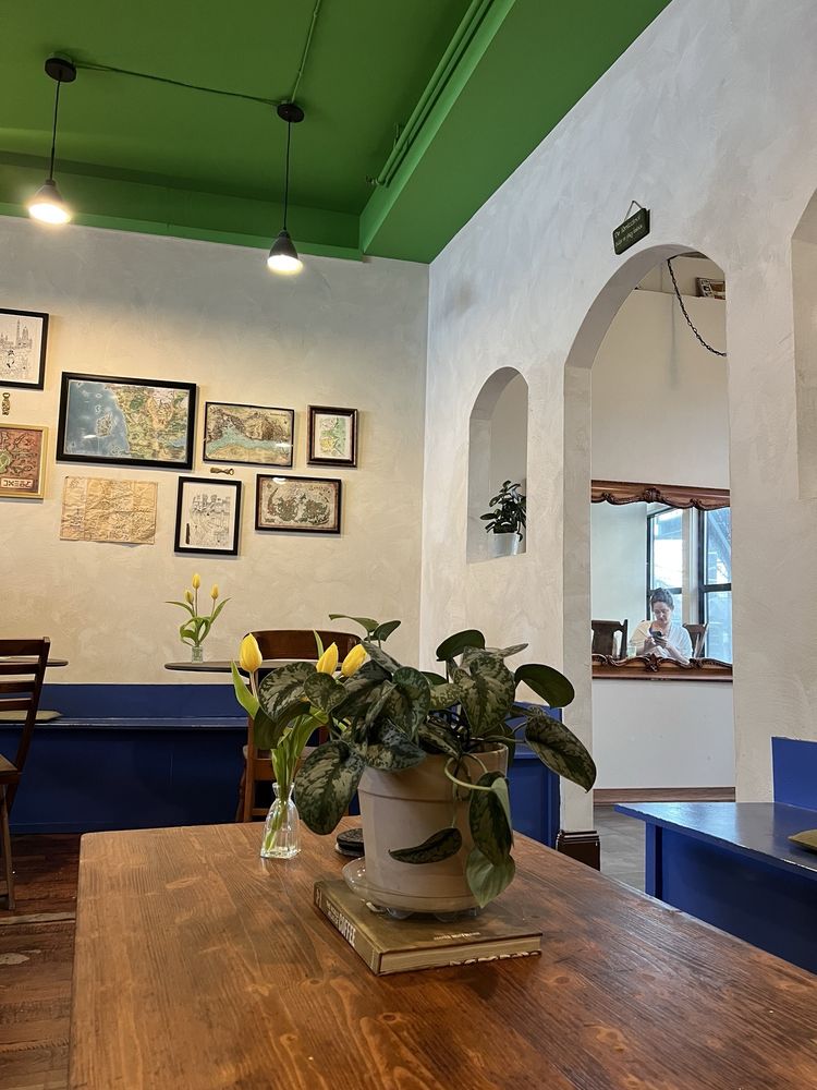 Social spots from Tunic Coffee