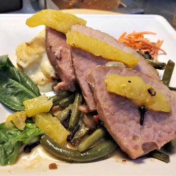 Kanak Kitchen - Pineapple ham special with green beans. - Barbeque Near Me - Boise, Idaho Kanak Kitchen - Pineapple ham special with green beans. - Barbeque Near Me - Boise, Idaho