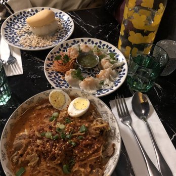 Koh Lipe - Islamic noodles, shrimp dumplings and mango sticky rice - Thai Near Me - Toronto, Ontario