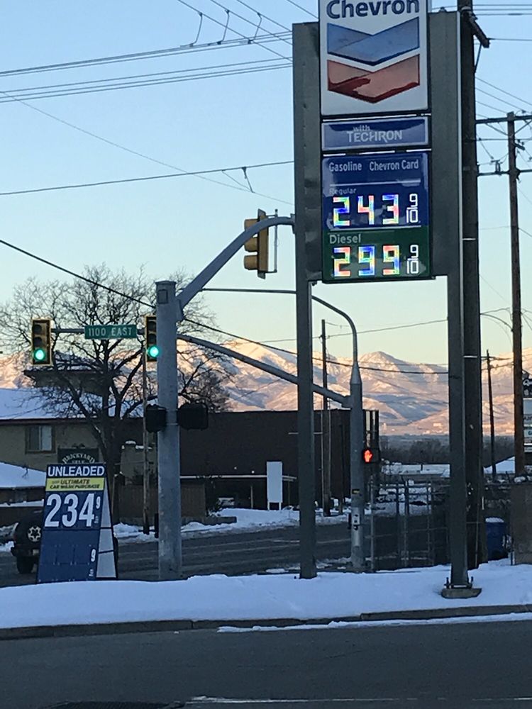 CHEVRON near you at 1111 E 3300th S, Salt Lake City, Utah Gas
