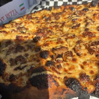 DeadProof Pizza - Pizza Near Me - Derry, New Hampshire