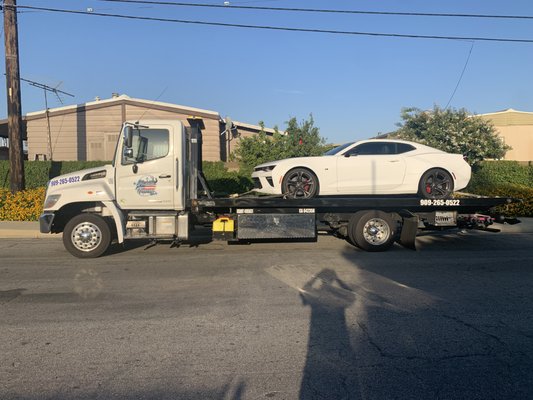 24/7 TOWING SERVICES !! - 24/7 LIGHT DUTY TOWING SERVICES AND ROADSIDE ASSISTANCE !!