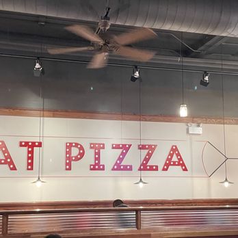 Giordano's - EAT PIZZA!!! Chicago style Of Course! :) - Pizza Near Me - Chicago, Illinois