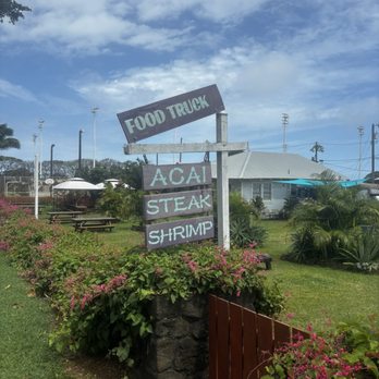 Aloha Mix Cafe - Outside - Food Trucks Near Me - Naalehu, Hawaii Aloha Mix Cafe - Outside - Food Trucks Near Me - Naalehu, Hawaii