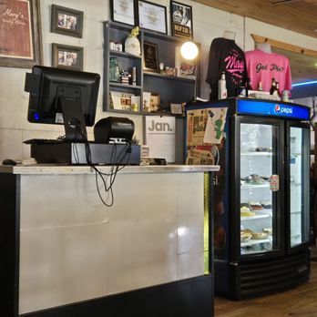 Mary's Kountry Kitchen - Pie case - Breakfast & Brunch Near Me - Tavares, Florida Mary's Kountry Kitchen - Pie case - Breakfast & Brunch Near Me - Tavares, Florida