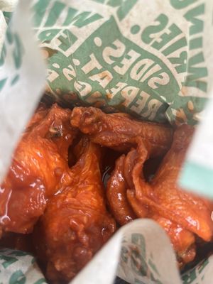Wingstop by null