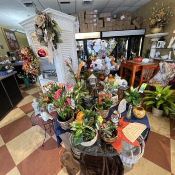 Zengel Flowers And Gifts - Inside - Florists Near Me - Ballwin, Missouri Zengel Flowers And Gifts - Inside - Florists Near Me - Ballwin, Missouri
