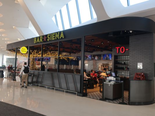 Bar Siena O'Hare by null