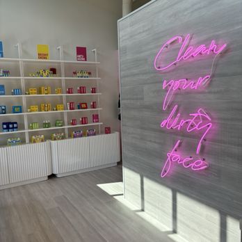 Clean Your Dirty Face - Lobby - Skin Care Near Me - Pittsburgh, Pennsylvania