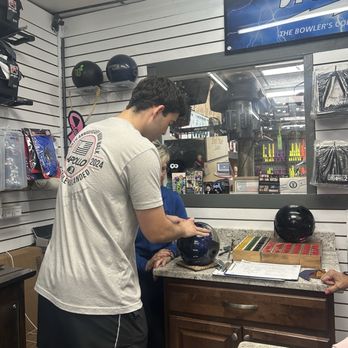 Carol Stormin' Norman's Pro Shop - Fitting for drilling - Sporting Goods Near Me - Houston, Texas