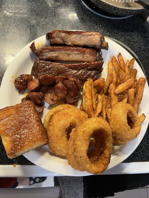 Big Belly Que by null